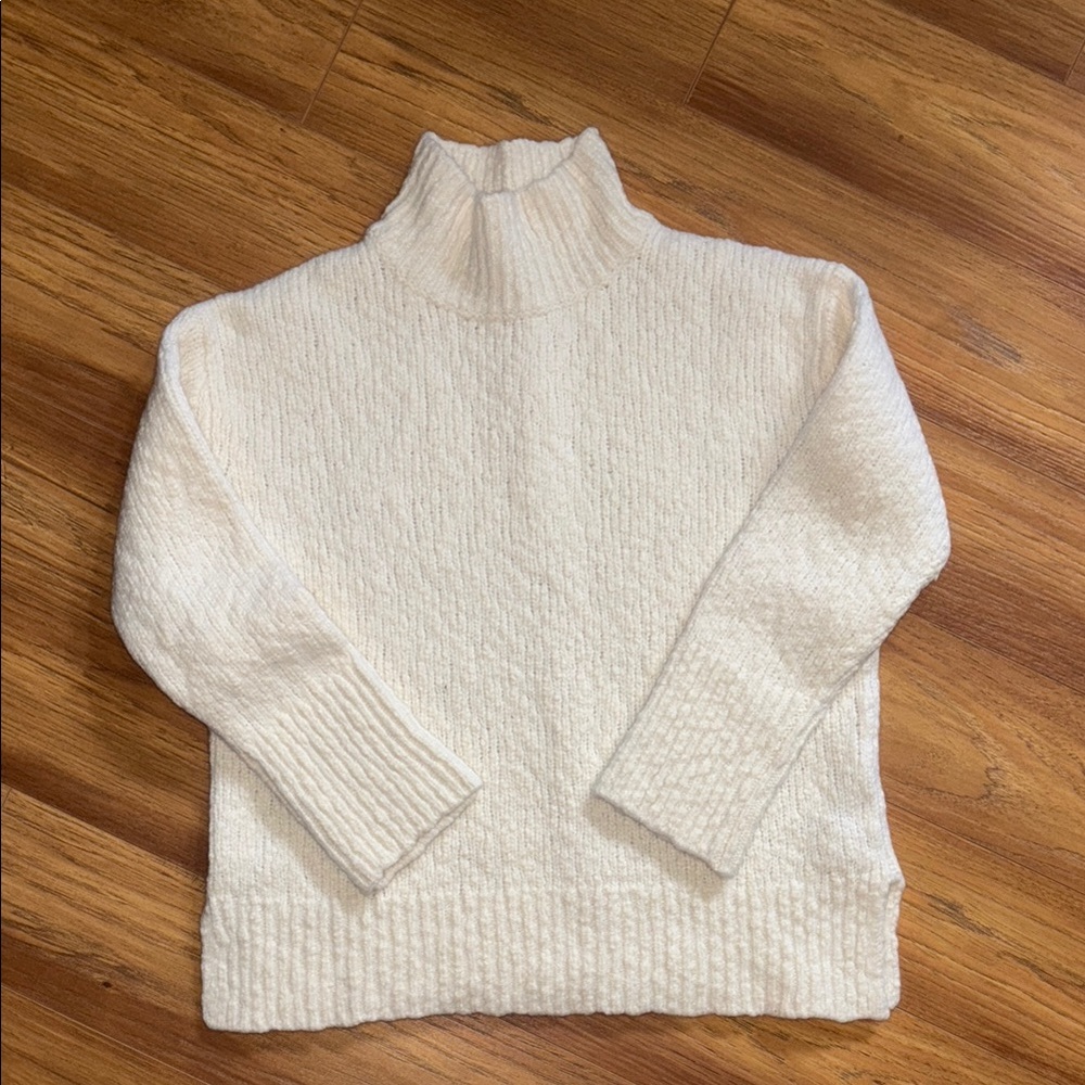 Wool blend Vince Turtleneck Sweater